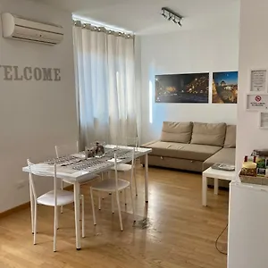 The Little House In Apartamento Bérgamo
